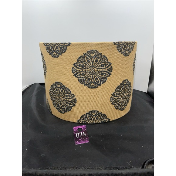 Lamp Shade 9"tall 12"across - Picture 7 of 7